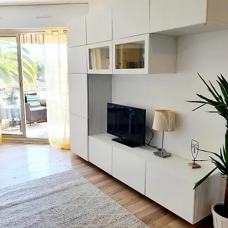 Apartmán Bel A 50m De La Plage, 2 Pieces Climatisees, Parking Prive *