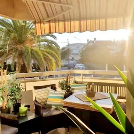 Bel A 50m De La Plage, 2 Pieces Climatisees, Parking Prive Apartment Antibes
