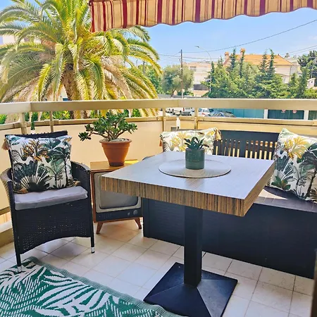 Bel A 50m De La Plage, 2 Pieces Climatisees, Parking Prive * Antibes